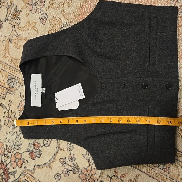 Equipment Femme Charlie Charcoal Heather Gray Cropped Wool Vest Size 10 - Picture 10 of 11